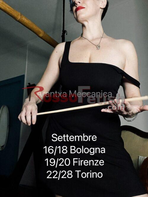 Arantxa Meccanica, rigger e dominante, attiva nella scena bdsm locale e nazionale