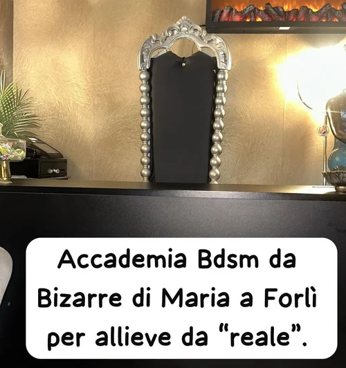 ACCADEMIA Per nuove leve nel mondo del BDSM: Mistress, donne o ragazze incuriosite come schiave