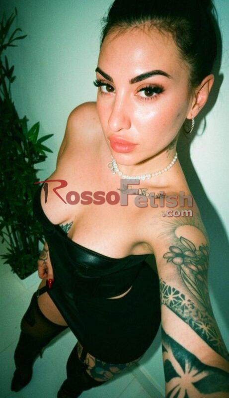 Mistress italiana Saccente prosperosa