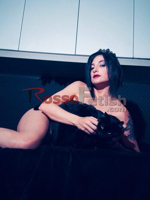 Mistress Mea Istintiva ed empaticamente sadica (Ho un dungeon attrezzato)